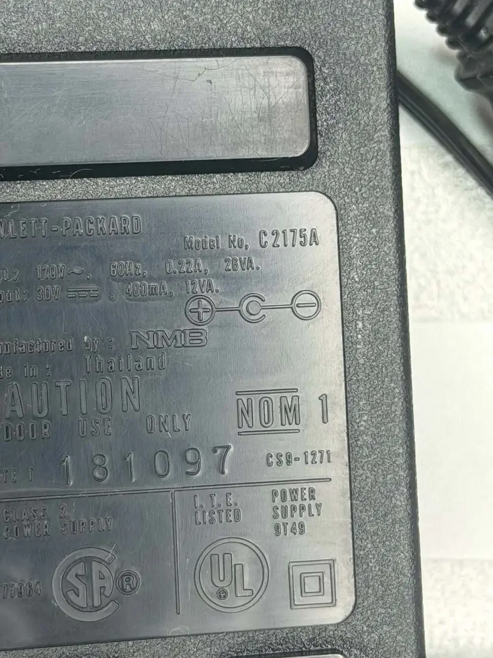 Hewlett-Packard C2175A AC Power Adapter 30V 400mA